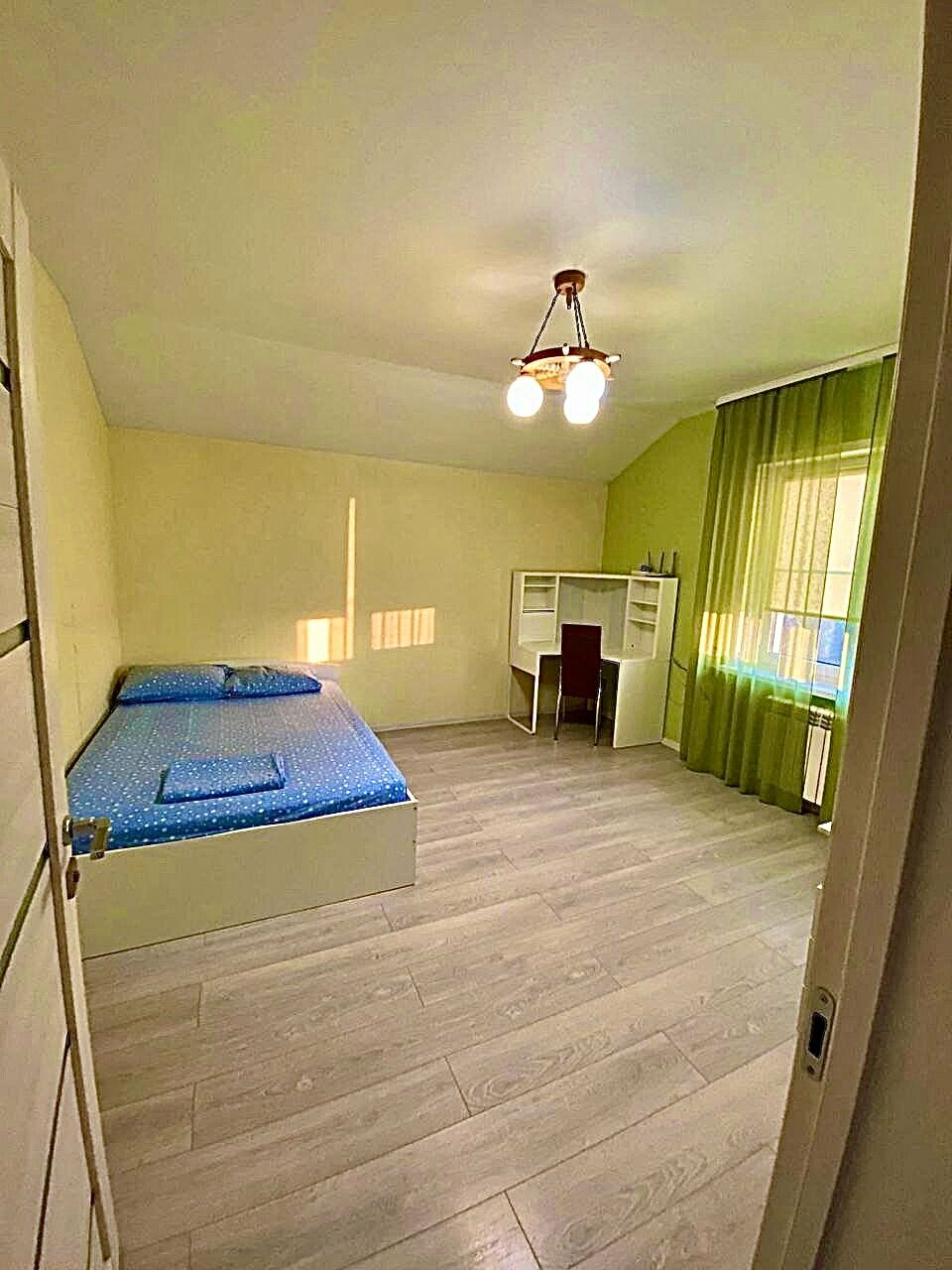 Фото Синяя крыша