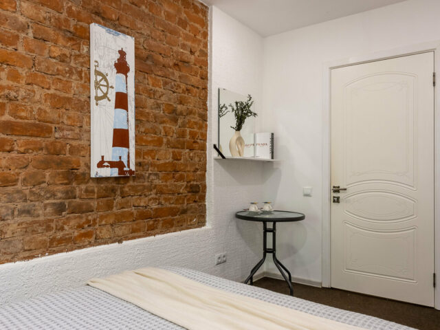 Номера у Морского вокзала фото 1